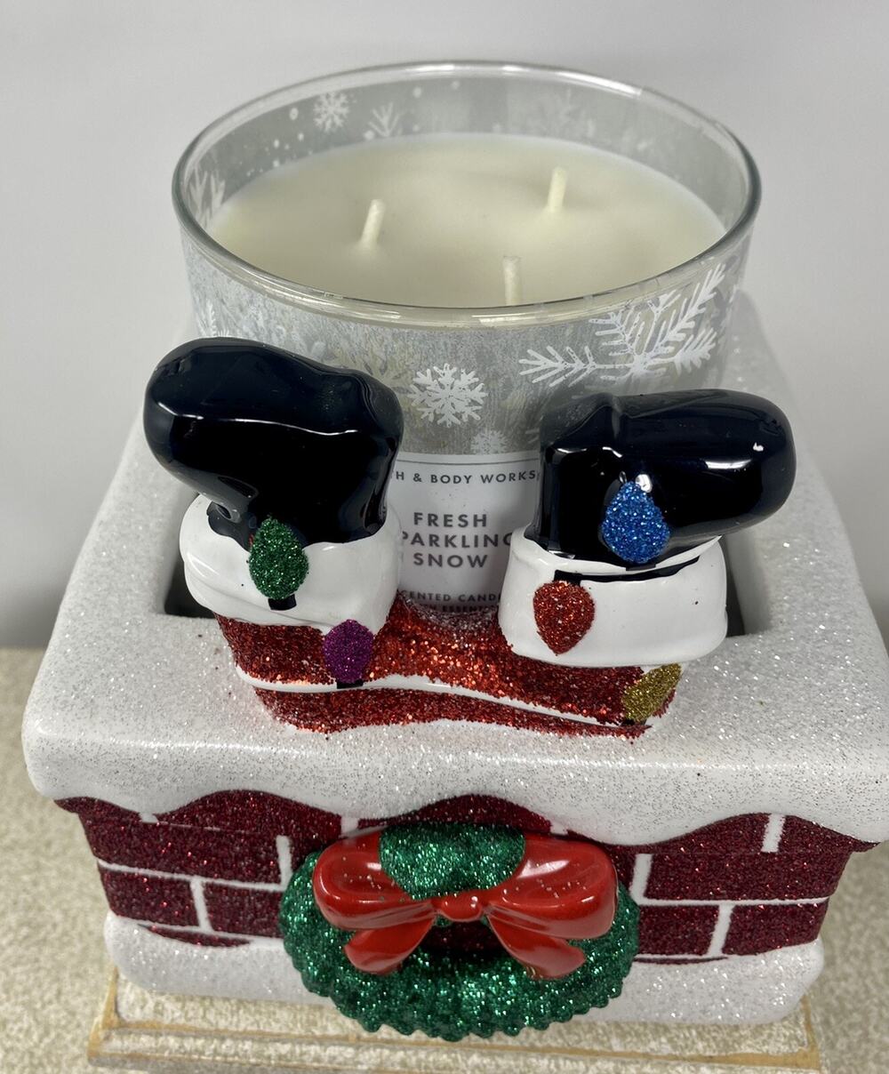 Bath & Body Works Christmas 2020 Santa in Chimney 3-Wick Candle Holder NWT